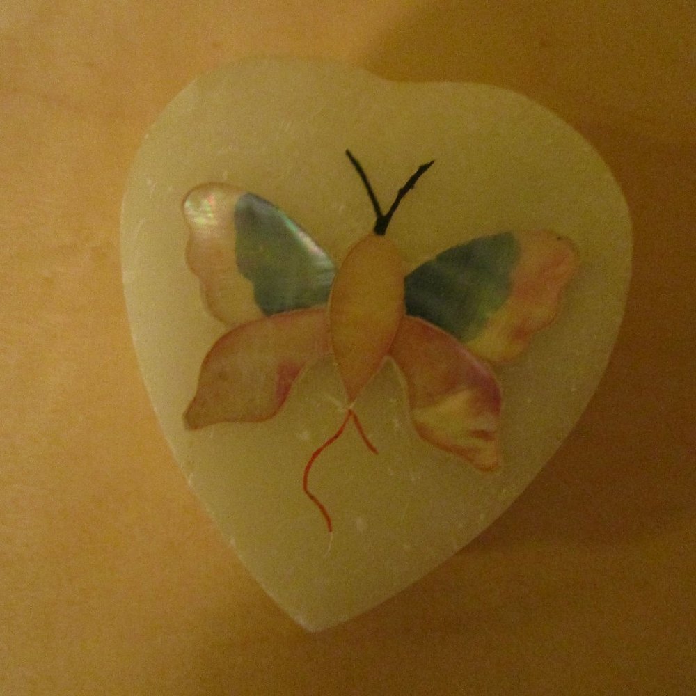 Faux Mother of Pearl Butterfly Trinket box